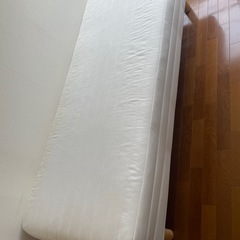 無料　脚付マットレス　スモール　シングルよりやや小さいサイズ