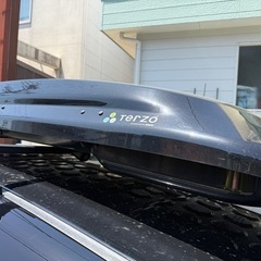 terzo ルーフボックス　EA500
