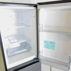 実用未使用 2024年製 Haier ハイアール 2ドア冷凍冷蔵庫 freemee JR-SY15AR(H) マットグレー 61Lのジャイアント冷凍室 右開き 幅44cm×奥行59.9cm×高さ139cmの画像