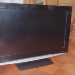 32インチ液晶テレビ