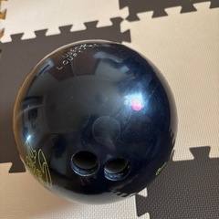 ボウリングボールの画像