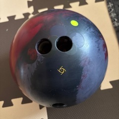 ボウリングボールの画像