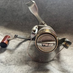 シマノスピニングリールNAVIXT3000