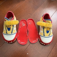 2足まとめて　13cm  adidasほか　　よちよち歩き　ファーストシューズの画像