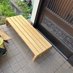 すのこ玄関用足置き？