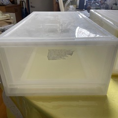 押入れケース小　2セット