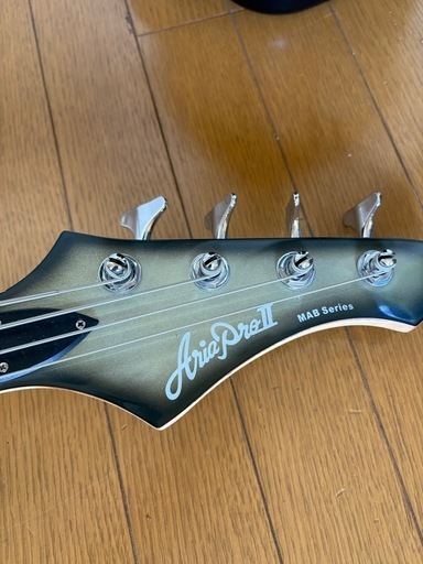 ARIA PRO II MAB series  エレキベース  ケース付　引き取りは値引きします。　