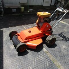 土屋機械　草刈機　R6S-201　ロータリーモア　８馬力　実演済　コシヒカリ玄米と交換も可能の画像