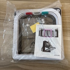 新品 猫ドア ペット用ドア ホワイトの画像