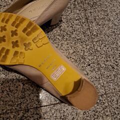 REGALパンプス　22、5の画像