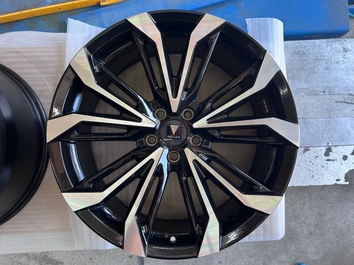 ①モデリスタ20インチホイール