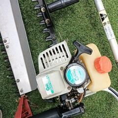 エンジン式草刈機、バリカン2台の画像