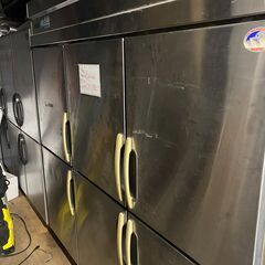 冷え冷え６面冷凍庫２台(^^♪　