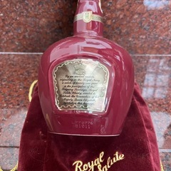 ＲＯＹＡＬ　ＳＡＬＵＴＥ　スコッチウイスキーボトル！！の画像