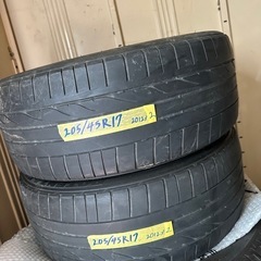 ブリヂストン  ポテンザ  205/45R17  2本のみ