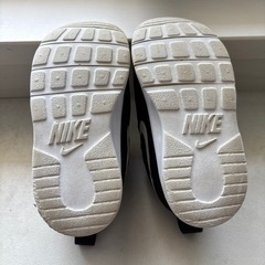 NIKE 子供スニーカー　13cmの画像