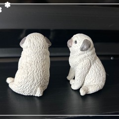 パグ2匹　カプセルトイの画像