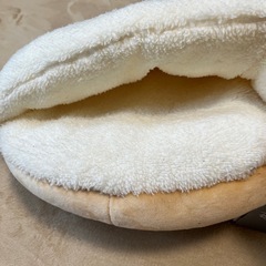 【新品】プーさんとピグレット　クッションの画像