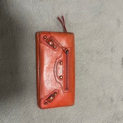 バレンシアガ　長財布