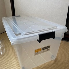 衣装ケース