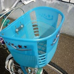 ☆自転車 ジュニアサイクル 24インチ 変速無し 子ども用自転車 ブルー×ホワイト 切り替えなし かご付き 札幌 北20条店の画像