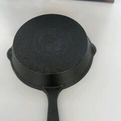 0505-234 スキレット　キャンプギア 調理器具 内海産業 鍋 箱ありの画像