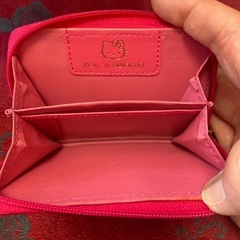 Hello kitty ウォレットの画像
