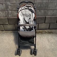 Combi（コンビ）のベビーカーの画像