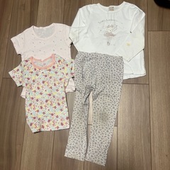 女の子 古着大量　100中心 トップス パンツ　肌着 パジャマ 甚平の画像