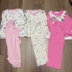 女の子 古着大量　100中心 トップス パンツ　肌着 パジャマ 甚平の画像