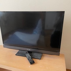 東芝　REGZA 32インチ　2012年製