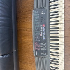 電子ピアノ