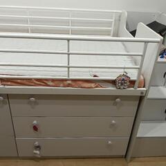 二段ベッド　机付き