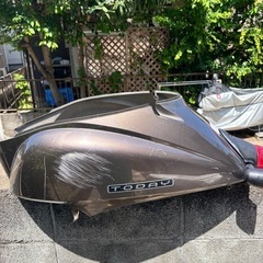 AF67トゥデイ純正　フロントカウル、リアカウル、テールランプ付き！ブラウン系の画像