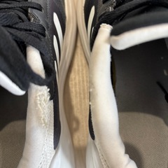 スニーカー アディダス 24cmの画像