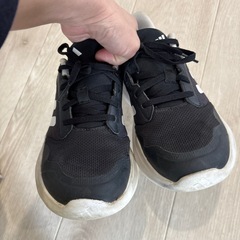 スニーカー アディダス 24cmの画像