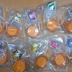 yujin・お茶犬ガチャキャラキャップ全１０種＋お茶犬ころりん全８種の画像