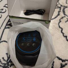 【新品・未使用】ネズミ 駆除 ゴキブリ 360°スピーカー 害虫防除 強力 静音 超音波 電磁波 3つのスピーカー ストロボライト 017の画像