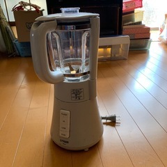ジューサー