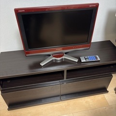テレビ、テレビ台