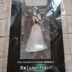 FINAL FANTASY エアリス　フィギュア