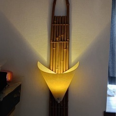 間接照明　壁掛け　和風