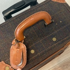 アコモデ🧳キャリーケースの画像