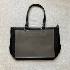 ピエールカルダンのバッグの画像