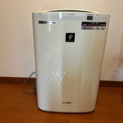 シャープ プラズマクラスター 7000 KC-Y45-W