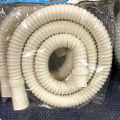 1個400〜700円 カクダイ 洗濯機排水延長ホース 1M/1.5M/2M/2層式用 高知市仁井田の画像