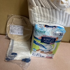 介護用トイレ　綺麗です　4万相当　備品付けます　　の画像