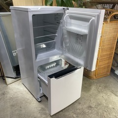💥激安💥❗️配送無料❗️2019年製　HISENSE冷蔵庫  130L HR-D1302 の画像