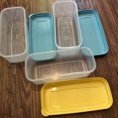 タッパー3つセットの画像