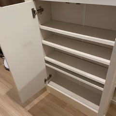 薄型キャビネットの画像